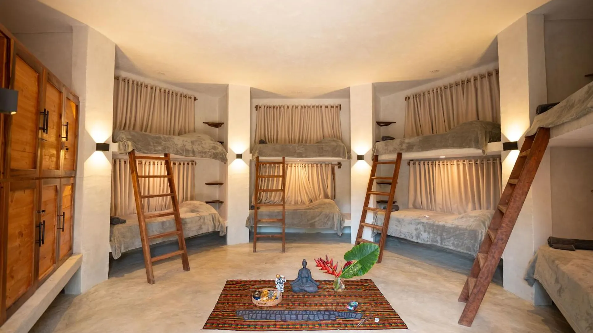 Leisy'S Garden Hostel & Rooms Samana Доминиканская Республика
